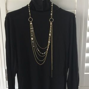 ✨4/$20 SALE! Gold plated statement necklace